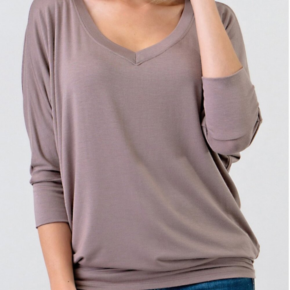 HEIMIOUS- V-Neck Dolman Sleeve Top in NATURAL